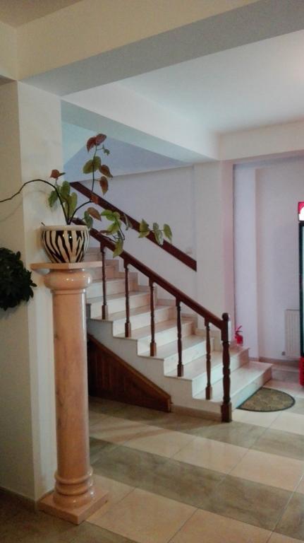 Pensiunea Balan Piatra Neamt Exterior photo